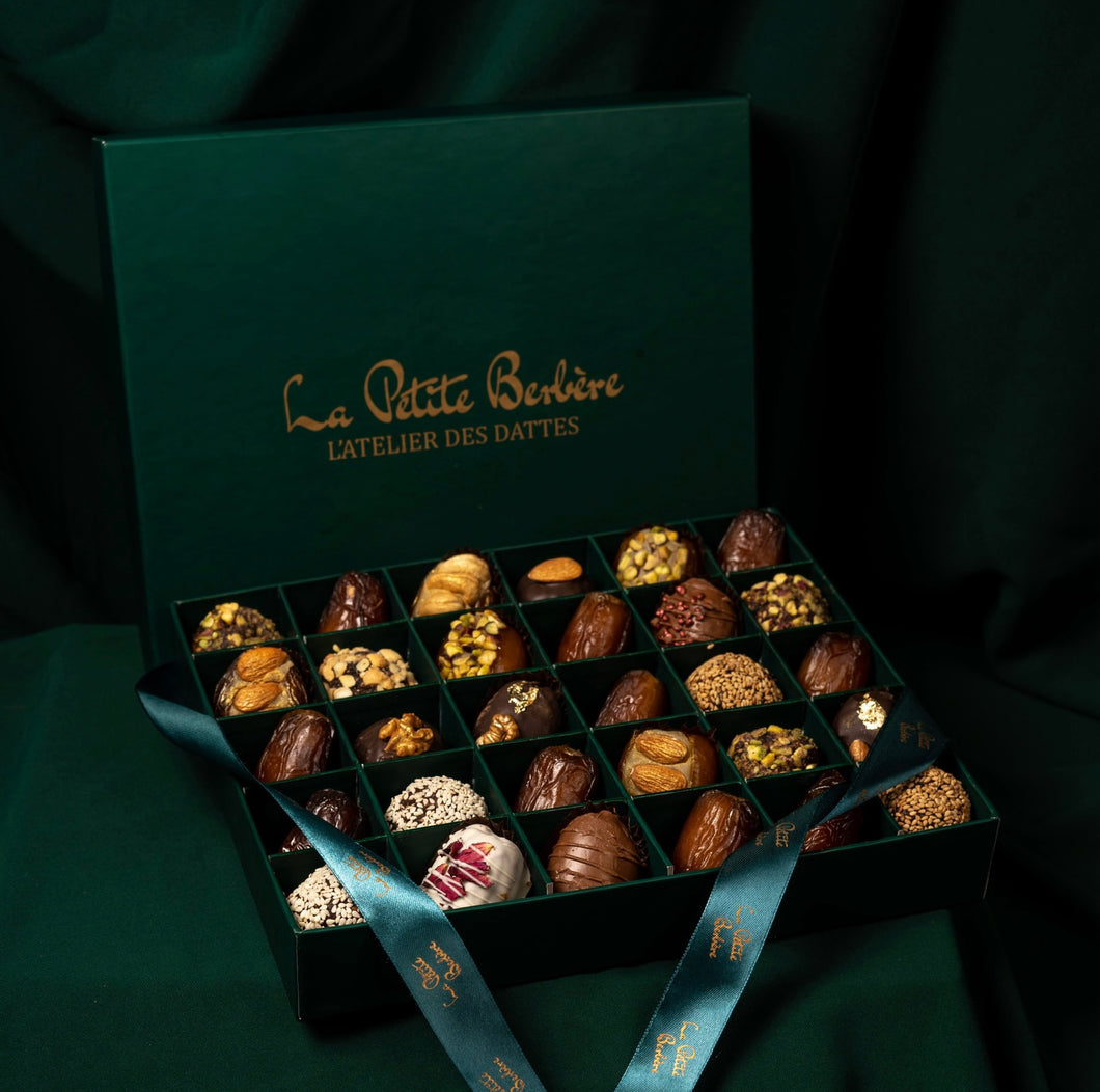 COFFRET DATTES  FOURRÉES  & BOULES  MIXTE 30 PIÉCES